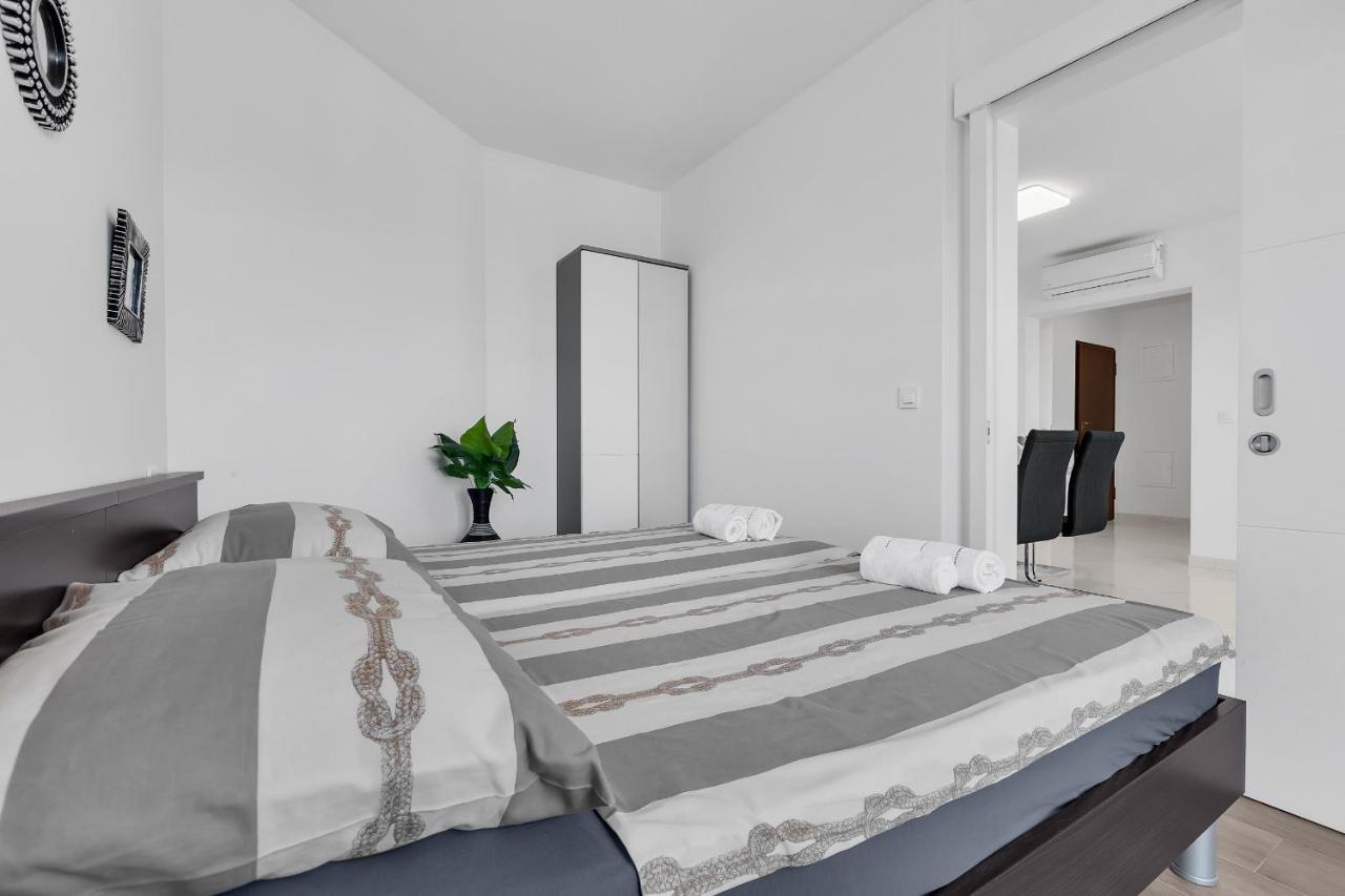 Apartment Navis, Sea View Makarska Exterior foto