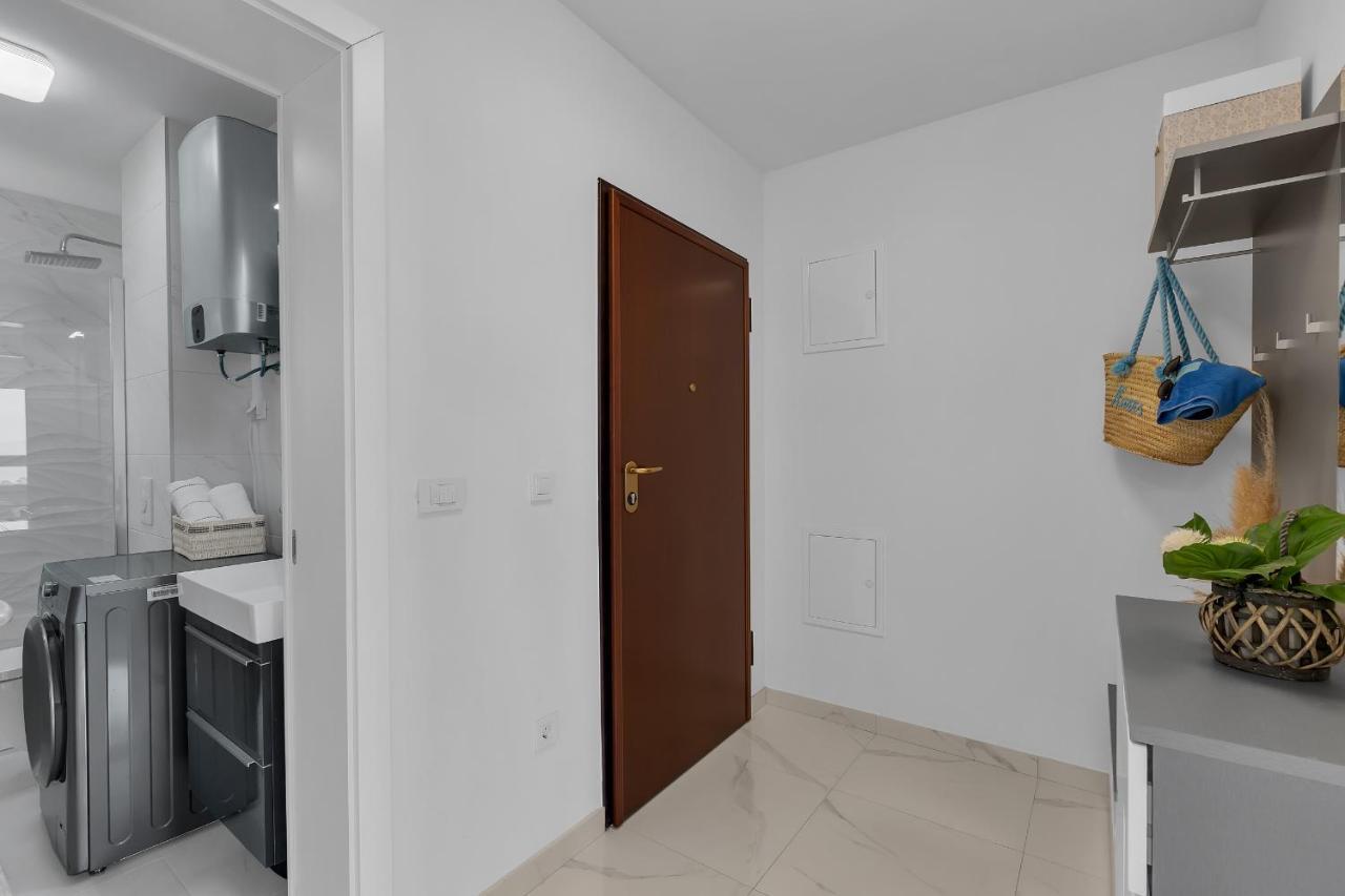 Apartment Navis, Sea View Makarska Exterior foto